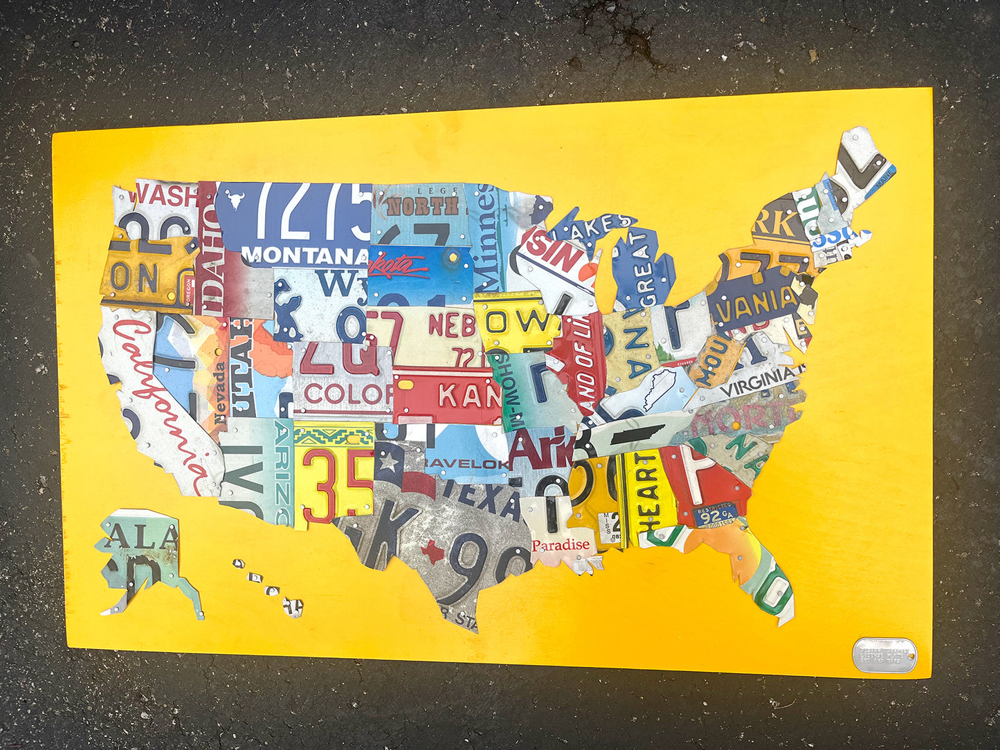 USA Map on Yellow Maple 28 x 18